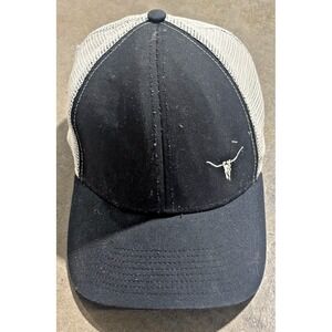 Black White Longhorn Skull Trucker Hat Mesh Snapback Western Cap